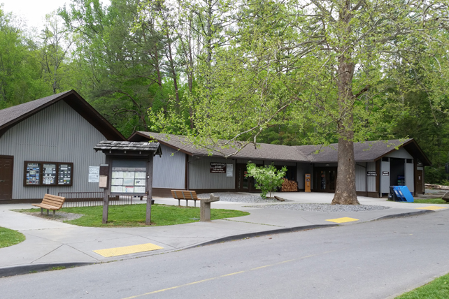 Cades Cove Campground Store (Photo: Marc Bowman) Cades Cove Campground Store (Photo: Marc Bowman)